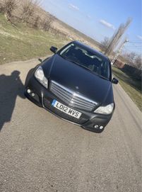 Mercedes-Benz C 200 W204 на части