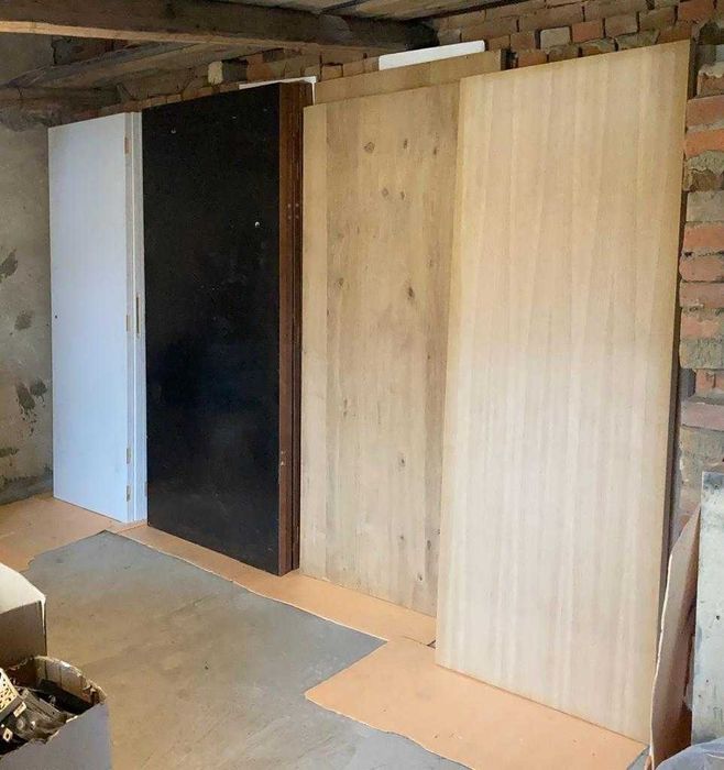 Donez usi noi fara toc