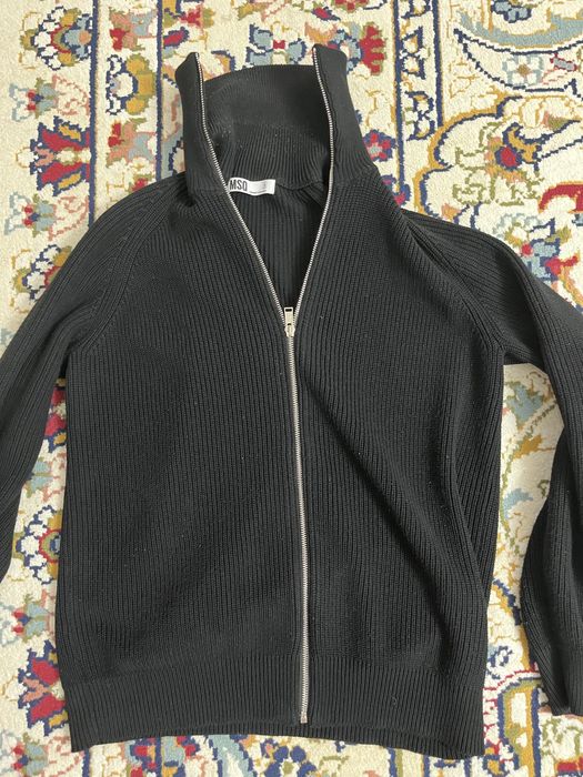 Продается кардиган MSQ