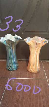 Продам рпзные вазы  в идеалбном состоянии, без сколов и трещин.
