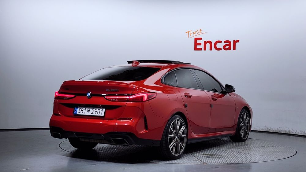 BMW 2-Series M235i xDrive