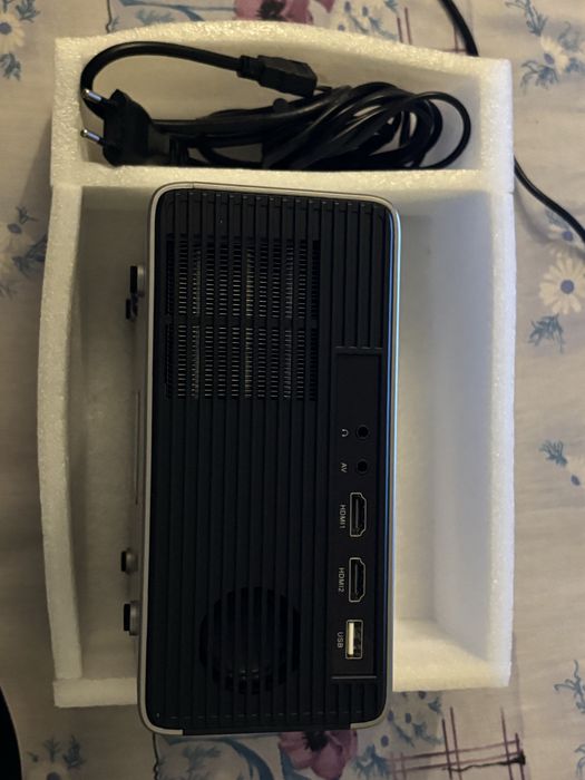 Проектор overmax