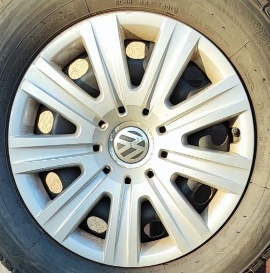 Capace orig. VW - R 16' - 4 buc. - IMPECABILE !