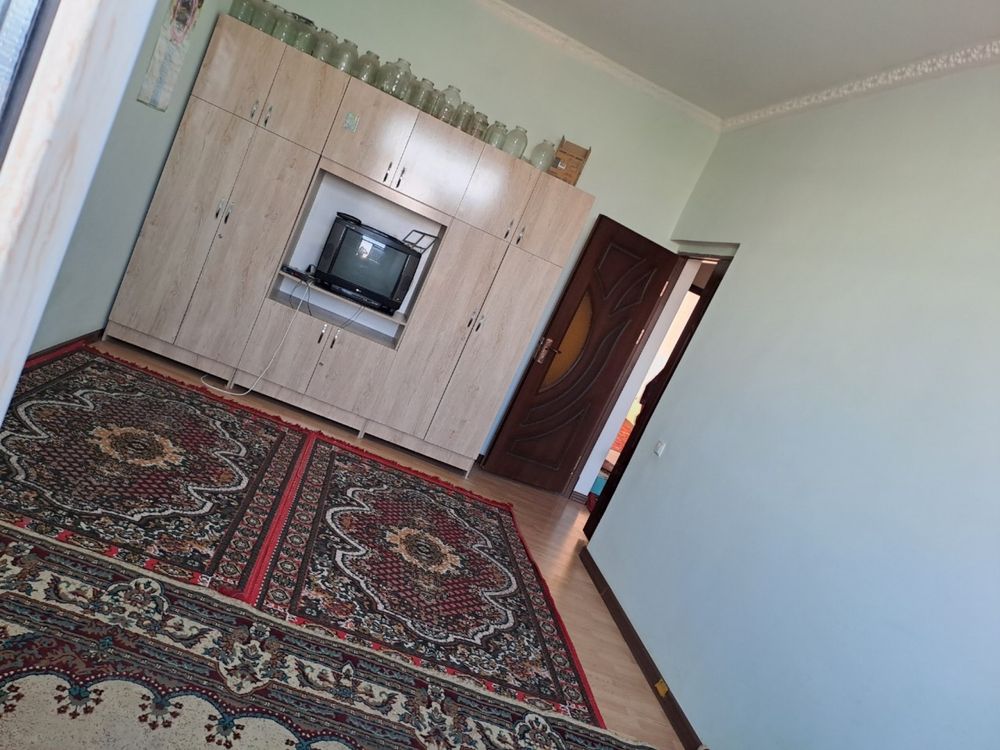 5 etaj 2 xonalik uy ijaraga beriladi ( Qarshi stoyanka tomonda )