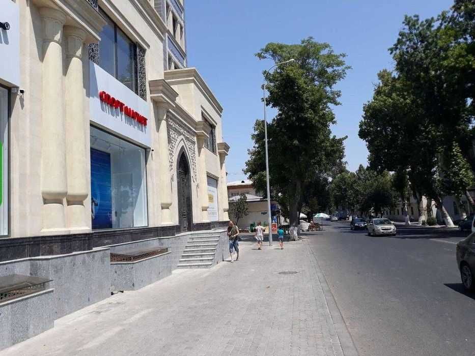 Сдаётся Коммерческое помещение 654 м², 1 линия, Чиланзар, метро Новза