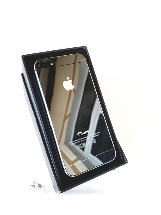 Iphone 5  oynalik korpus juda chiroylik