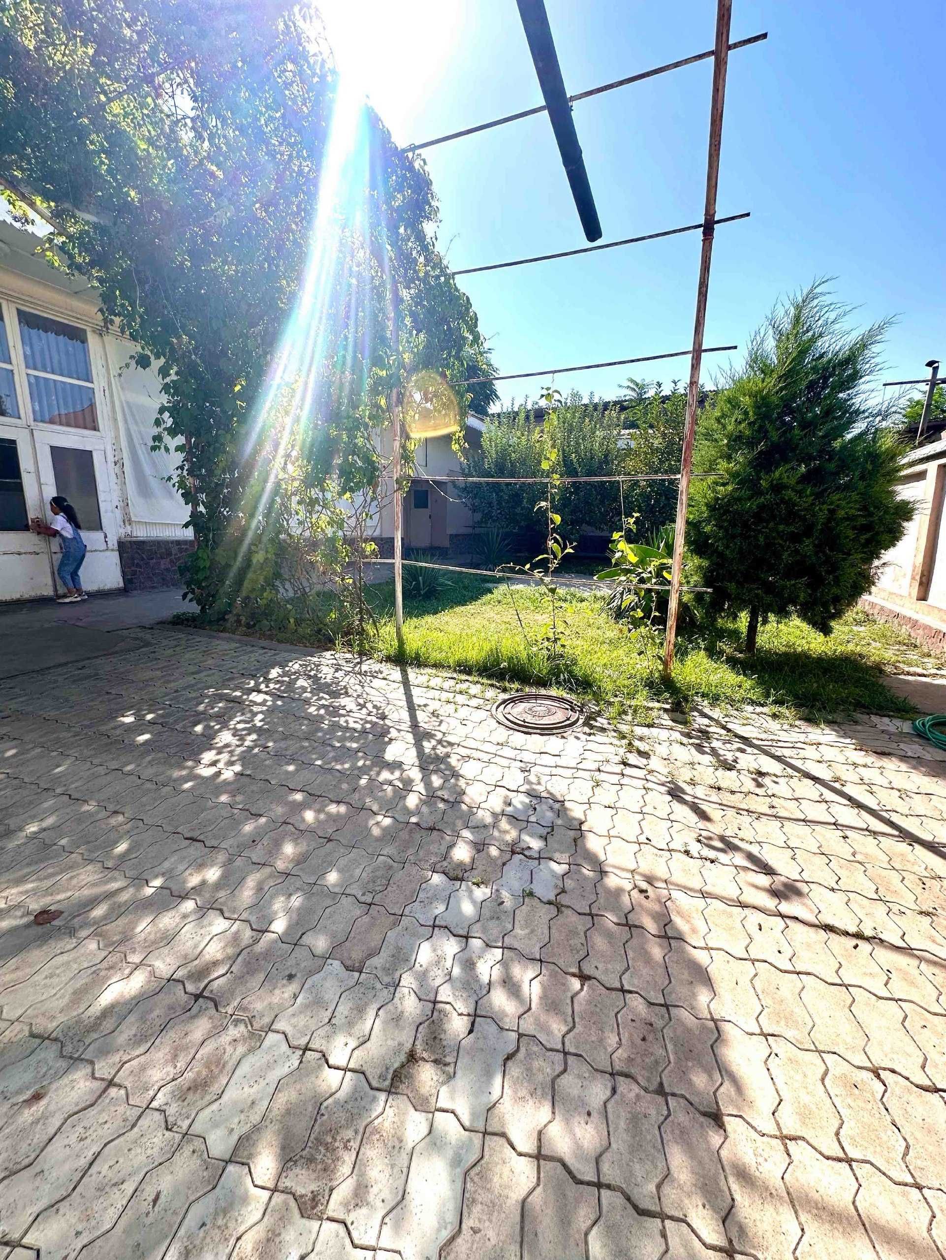 ДОМ ПРОДАЖА! 5 соток 9-комнат : Гулсанам (махалля)  ИХВ