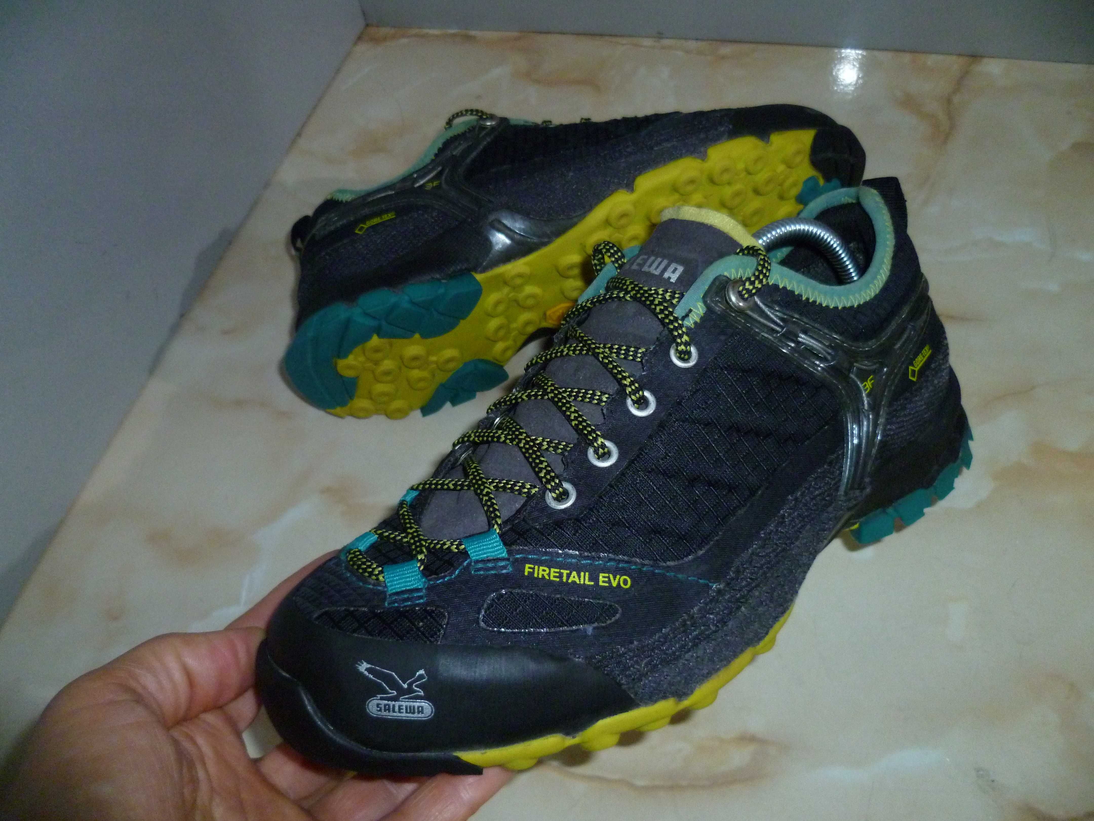 Salewa туристически обувки