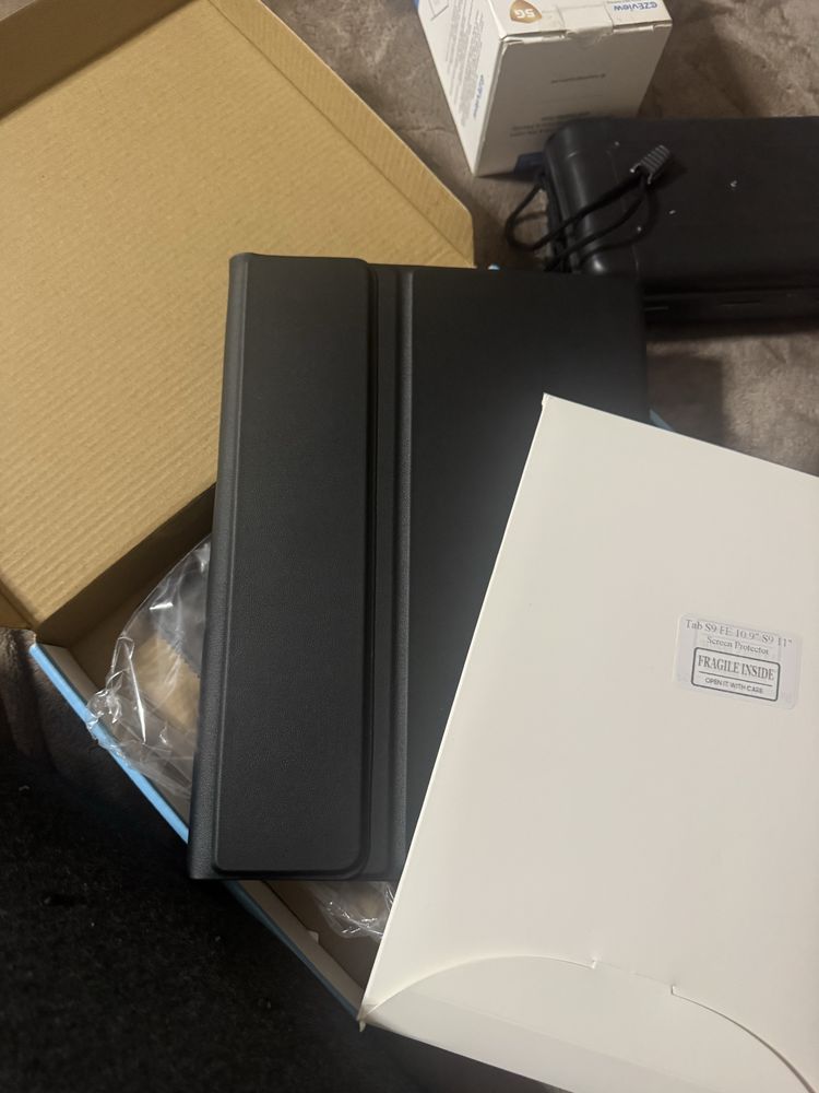 Калъф с блутут клавиатура за Samsung Galaxy Tab S9 12.4
