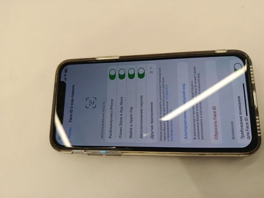 Iphone X в идеальном состояний