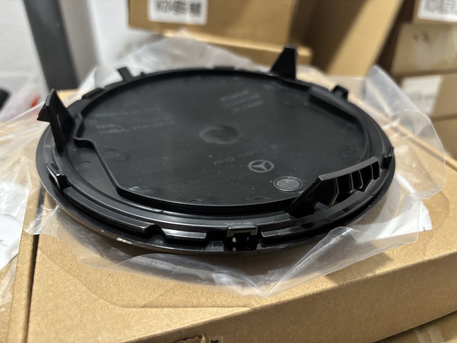 Емблема Мерцедес W204 W212 Ц класа C class Оригинал