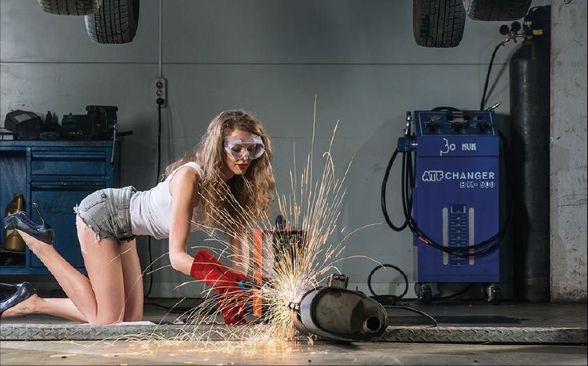 Сварочные работы. Ремонт выхлопной системы