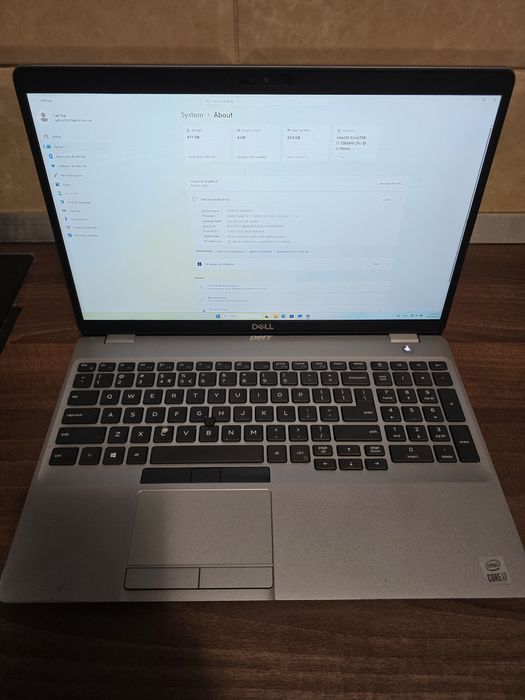Dell Precision 3551 - I7-10850H 2.7 GHz