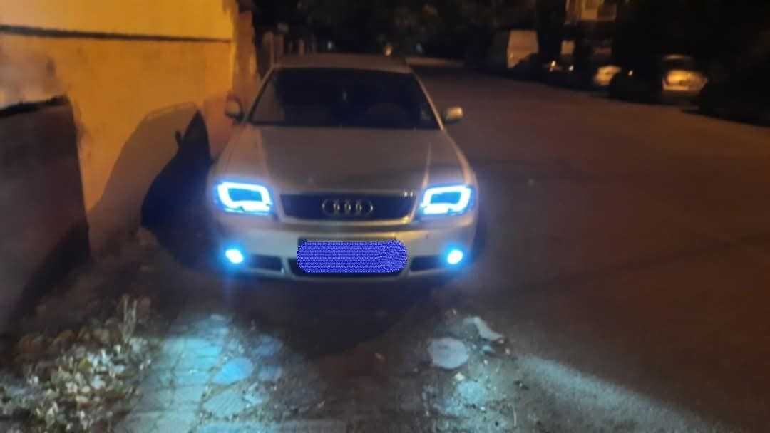 Фарове аудиа а6 ц5