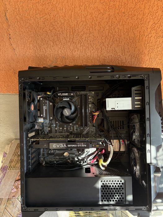 Pc unitate gaming ryzen 5 3600, gtx 1070 ,16 gb ram , ssd+hdd