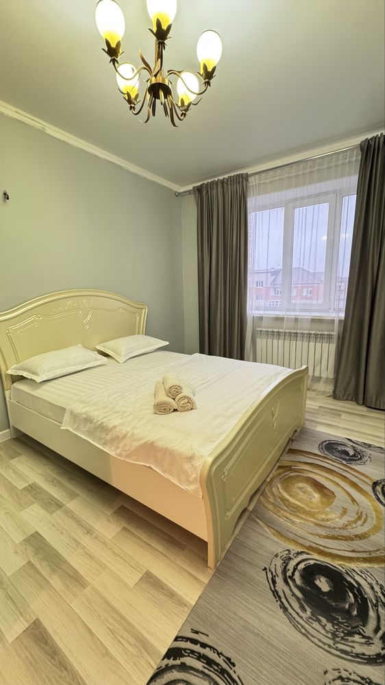 Двуспальная кровать 160 на 200 без матраса