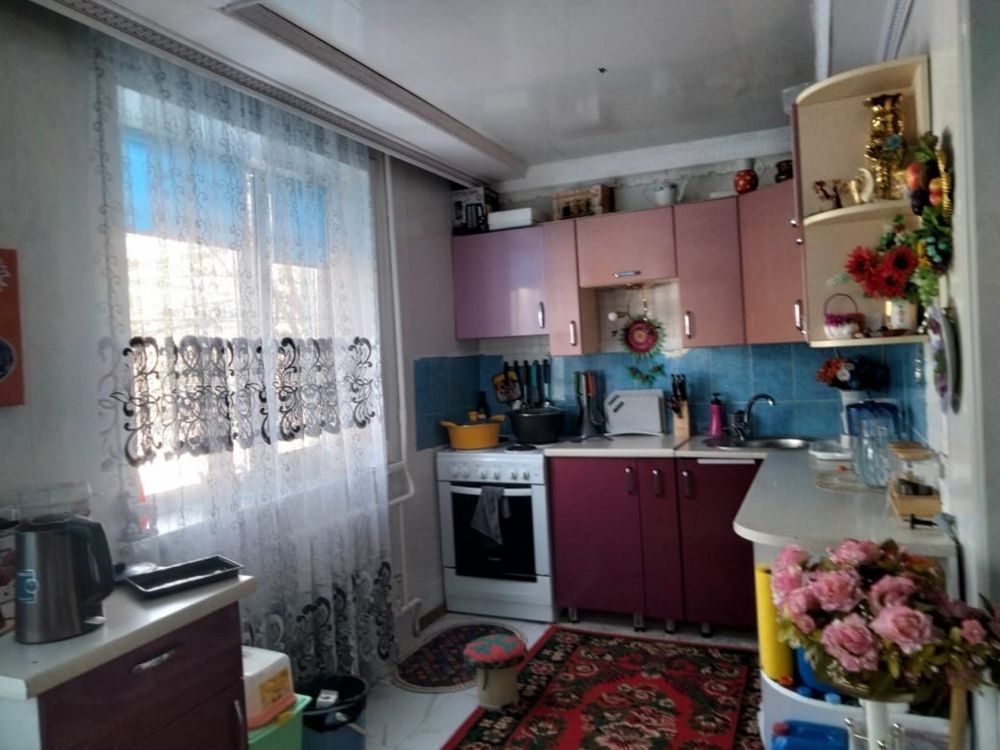 Продам 3 х комн кв в Аксу