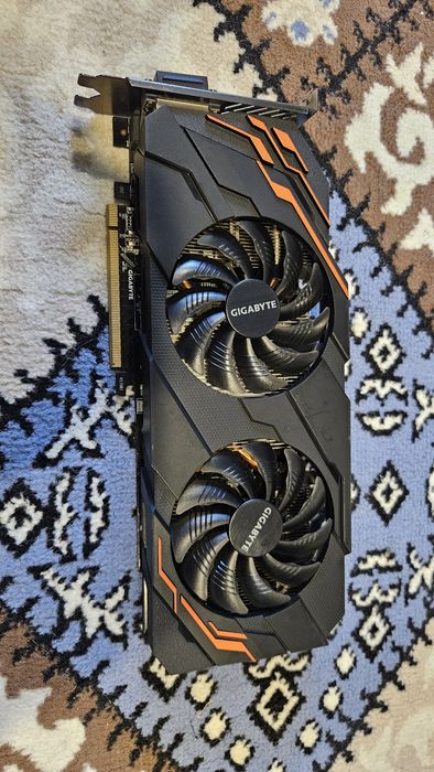 Продам видеокарту GTX 1070