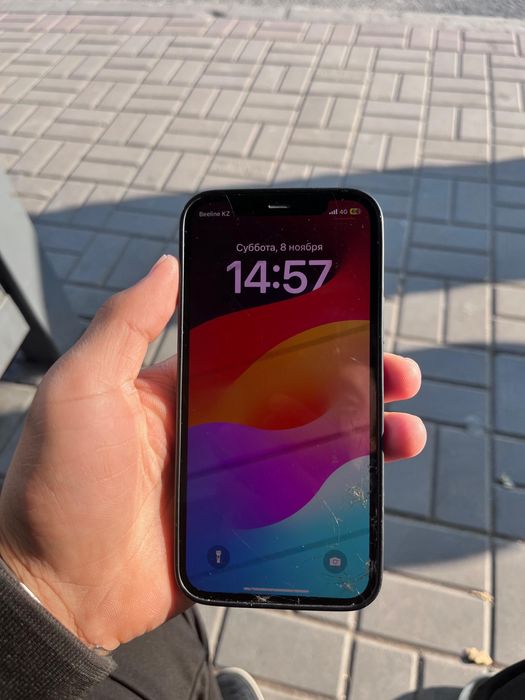 Iphone 12 сатылады ремонт не было