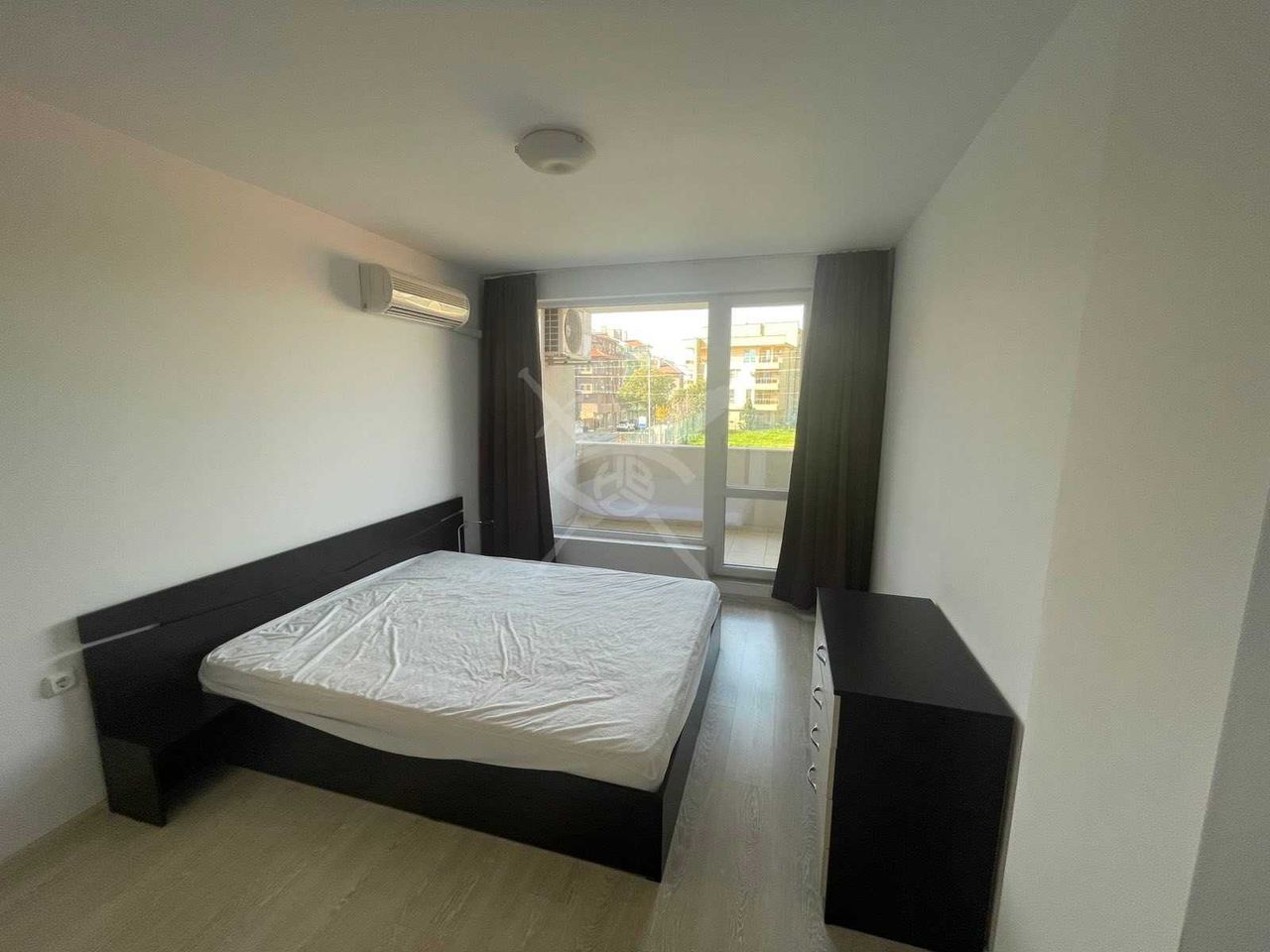 Продава се Двустаен апартамент в Поморие - 110 кв.м за 1510 €/кв.м - Снимка #2