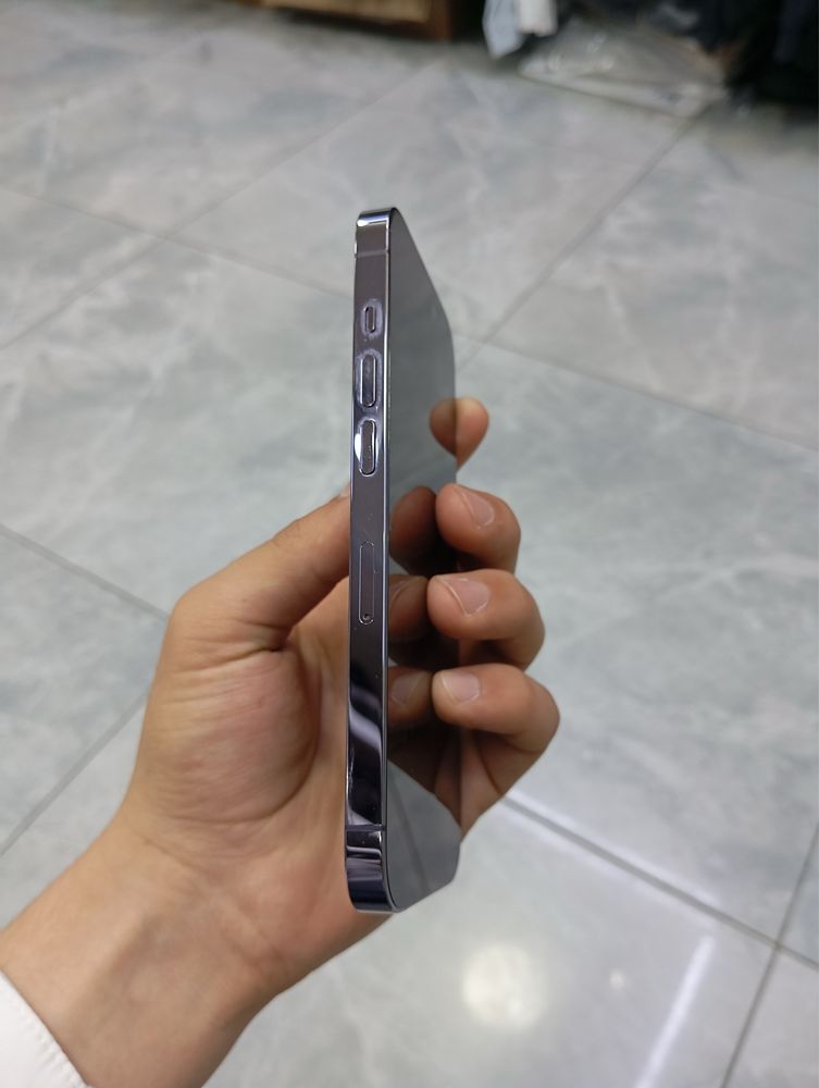 Iphon 14 pro 2 simkarta