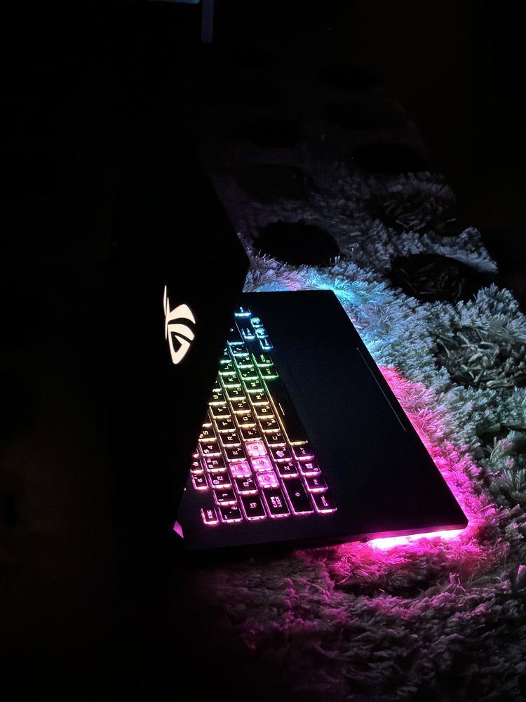 Продаю Игровой Ноутбук