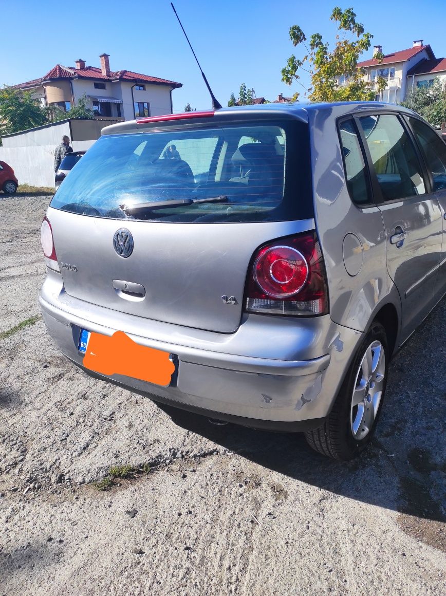 Автомобил VW Polo