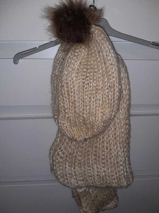 Set de iarnă auriu bej Meli Melo, nou, cu paiete aurii