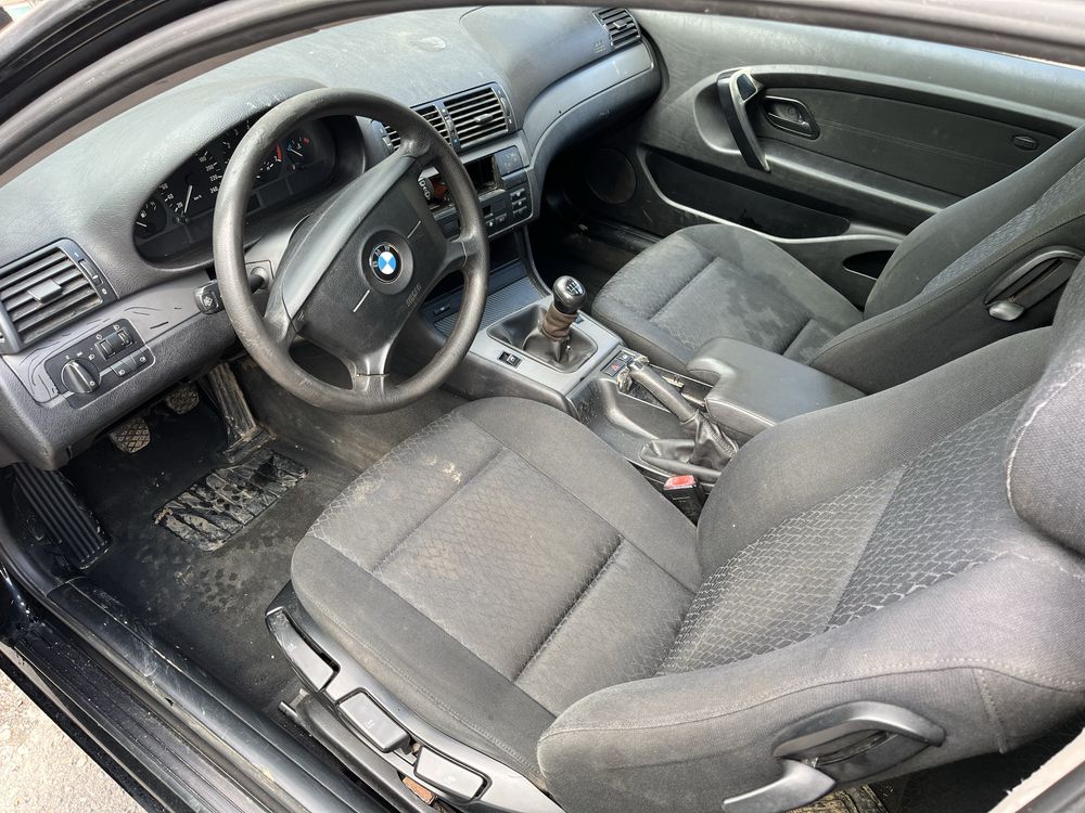 На части BMW E46 316ti Compact