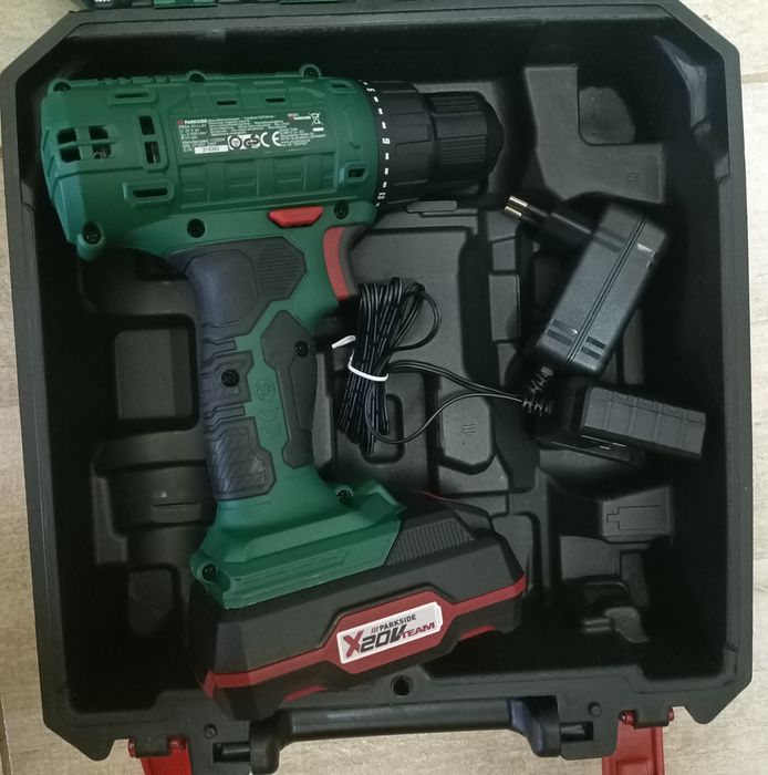 Parkside set filetanta bormasina 35Nm cu baterie 20V 2 A incarcator 1A