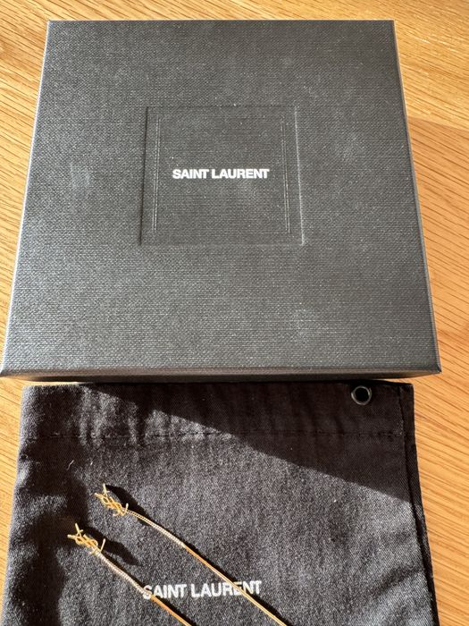 обеци Saint Laurent