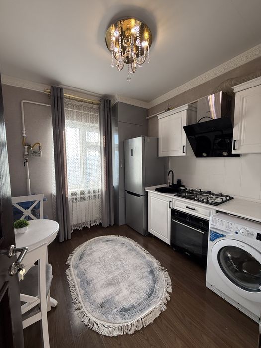 Продам с мебелью