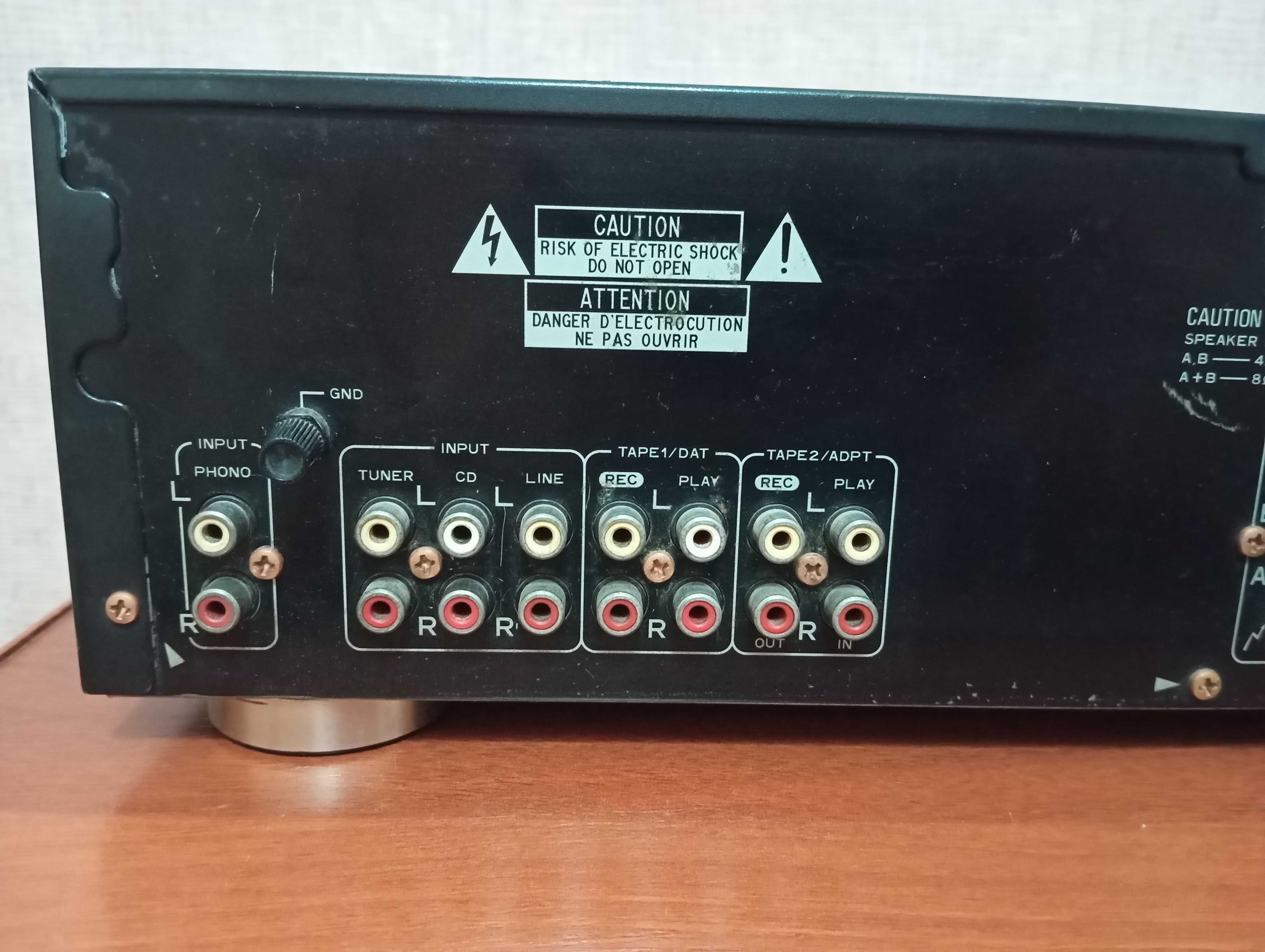 Продам стереоусилитель Pioneer A-351R.