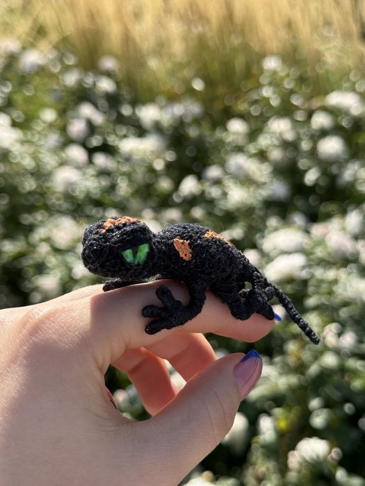 Брелоки, брощи на заказ