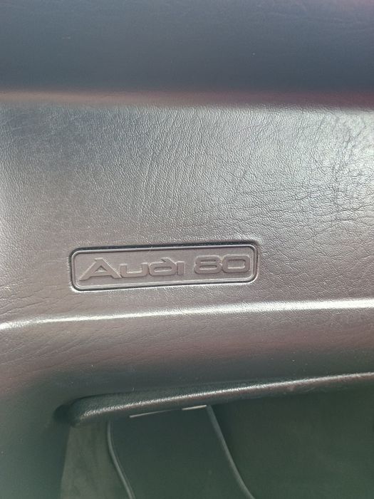 Ауди Купе 1.8 112к.с.1990г.3777лв.1931евро