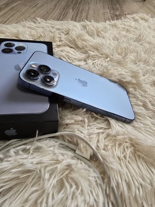 Iphone 13 pro sierra blue