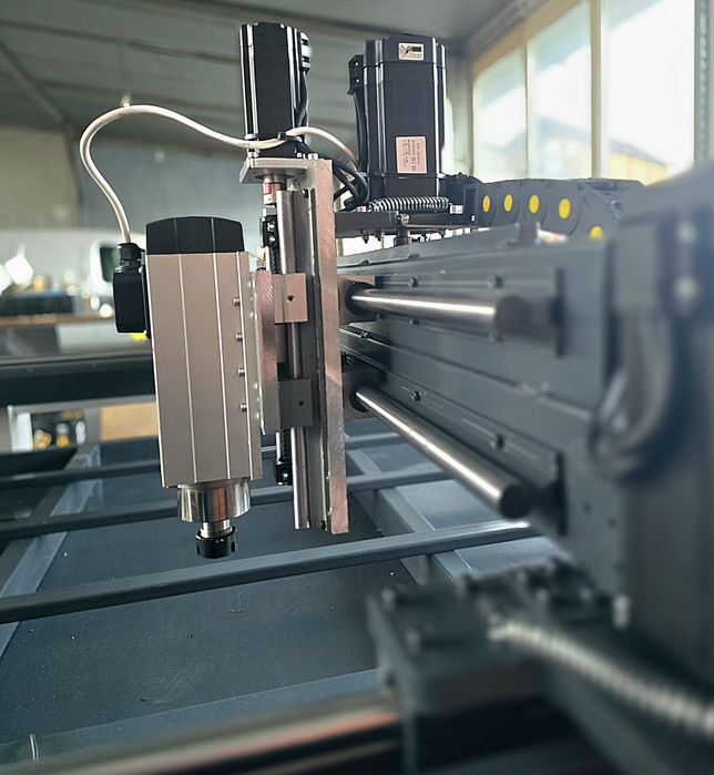 CNC ROUTER Marmura,Granit,Lemn.. (2500X1500)