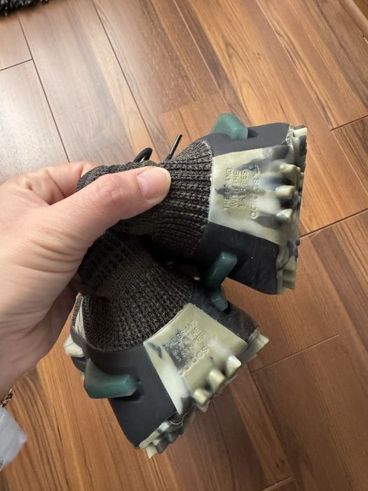 Vand adidas stare foarte buna