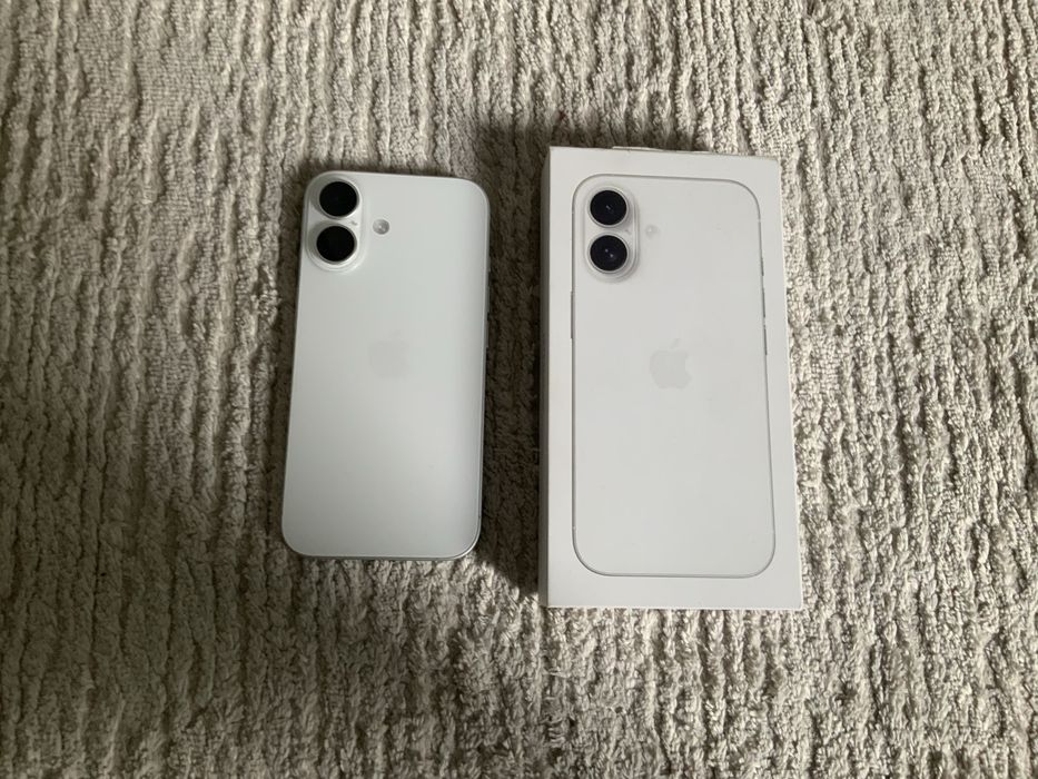 iPhone 16 white 128 gb