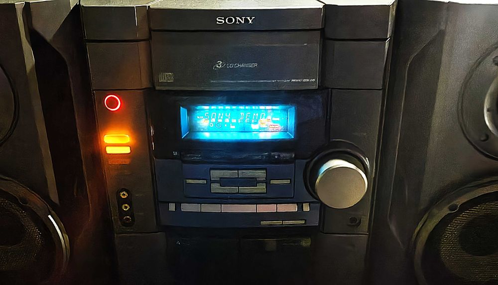SONY  Музыкальный центр  Bluetooth