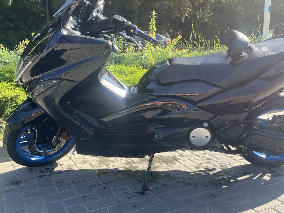 Yamaha T Max 500