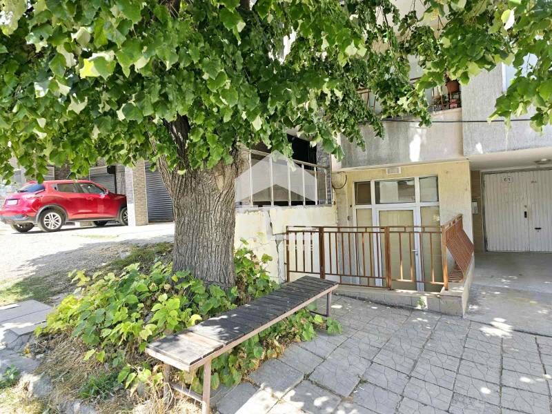 Продава се Офис в Варна, Аспарухово - 25 кв.м за 1460 €/кв.м - Снимка #2