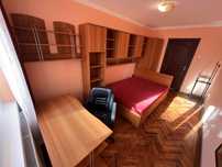 Mobila dormitor cu birou inclus
