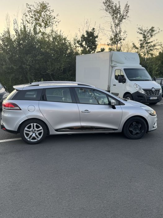 RENAULT clio 2018