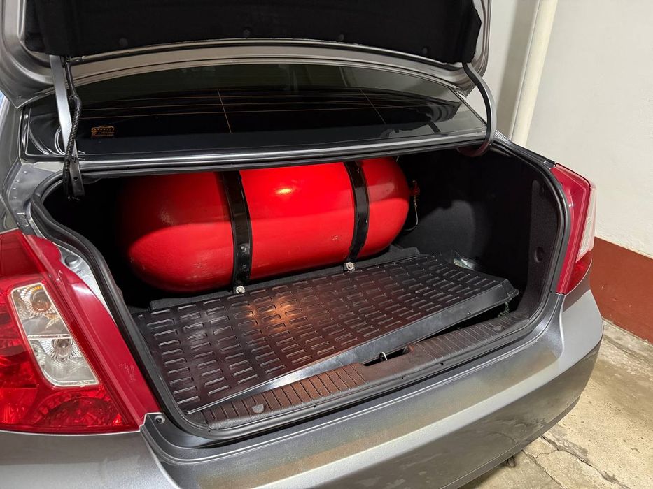 Chevrolet Gentra 3-позиция