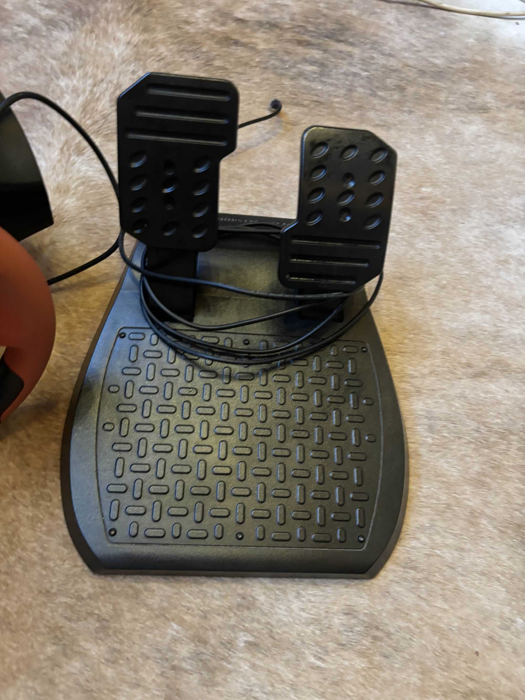 Volan Gaming ThrustMaster