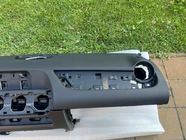 Vand plansa de bord  Mercedes EQA/GLA