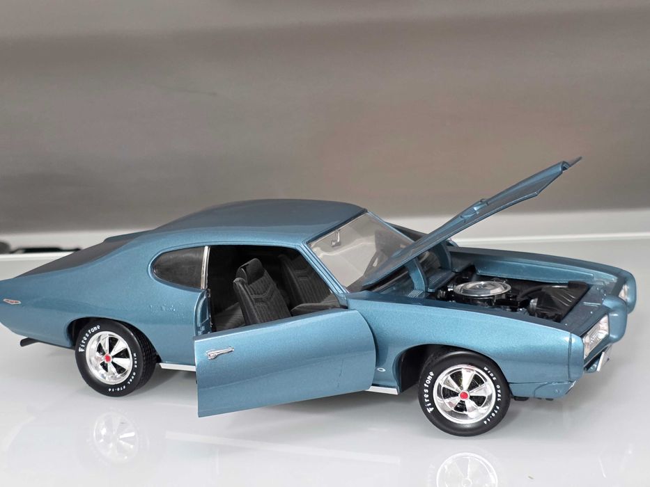 Macheta Auto 1/18 ERTL Pontiac GTO 1969 Blue