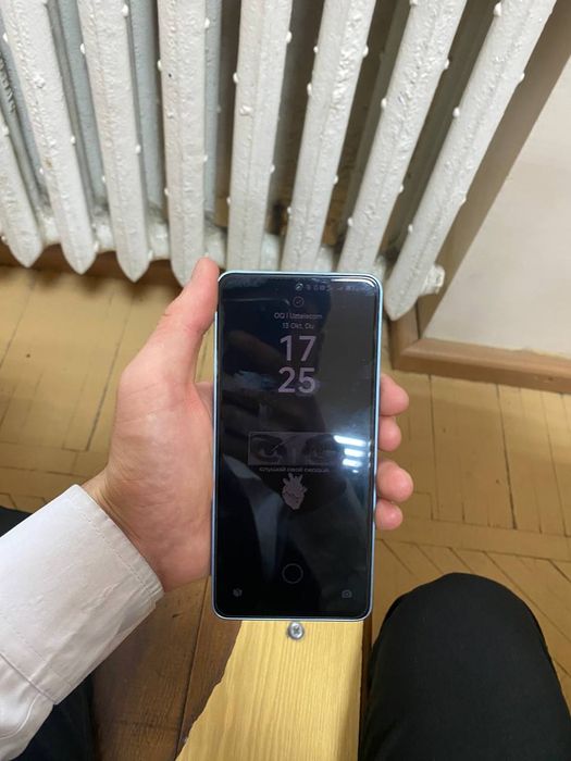 Redmi note 13 8+8/256