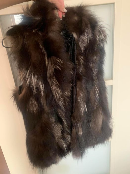 Елек естествен косъм с качулка